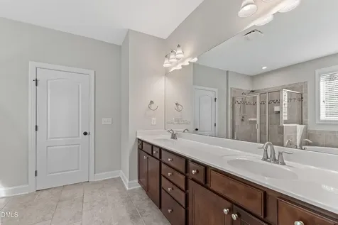 3828 Hickory Manor Drive Apex NC 27539