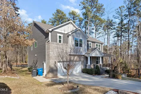 3828 Hickory Manor Drive Apex NC 27539