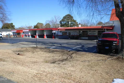 365 S Mckinley Street Coats NC 27521