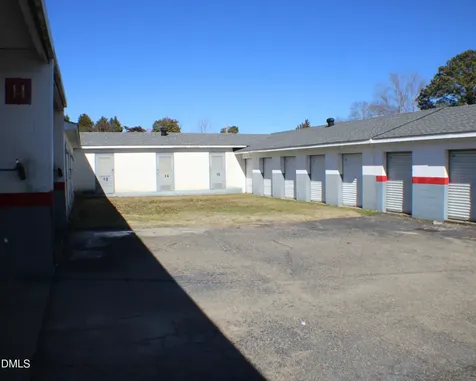 365 S Mckinley Street Coats NC 27521