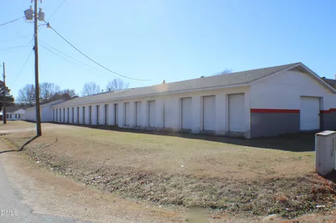 365 S Mckinley Street Coats NC 27521