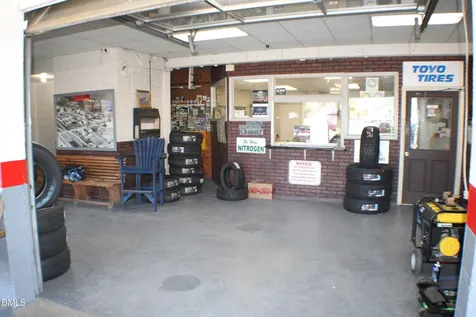 365 S Mckinley Street Coats NC 27521