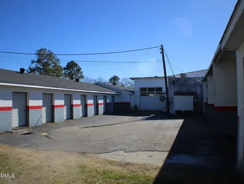 365 S Mckinley Street Coats NC 27521