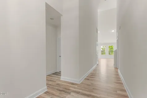 831 Royal Oak Lane Mebane NC 27302