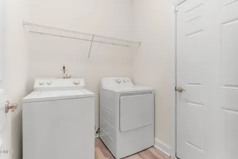 831 Royal Oak Lane Mebane NC 27302