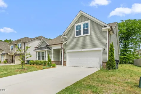 831 Royal Oak Lane Mebane NC 27302
