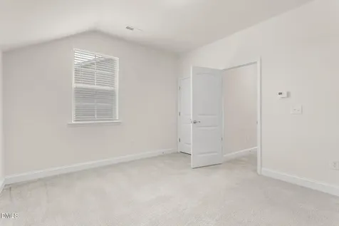 831 Royal Oak Lane Mebane NC 27302