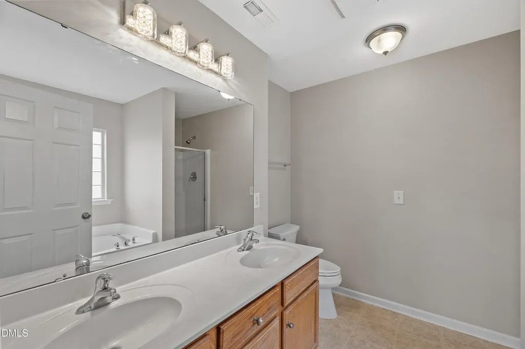 2016 Sterling Hill Drive Fuquay Varina NC 27526