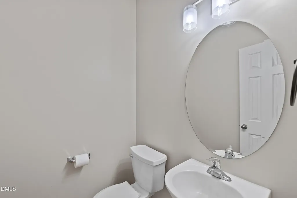 2016 Sterling Hill Drive Fuquay Varina NC 27526
