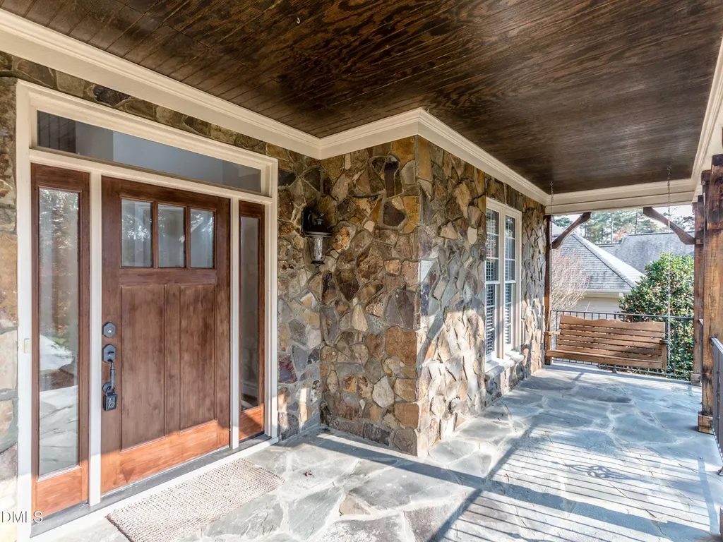 119 Broad Leaf Court Chapel Hill NC 27517