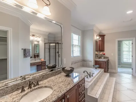 119 Broad Leaf Court Chapel Hill NC 27517