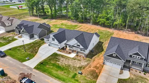 243 Seahawk Way Zebulon NC 27597