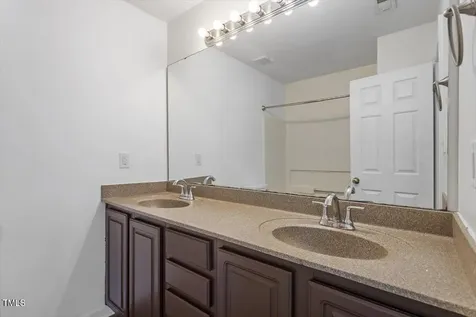 7026 Jeffreys Creek Lane Raleigh NC 27616