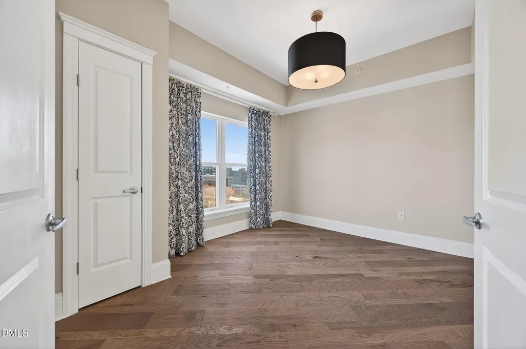 222 Glenwood Avenue Raleigh NC 27603