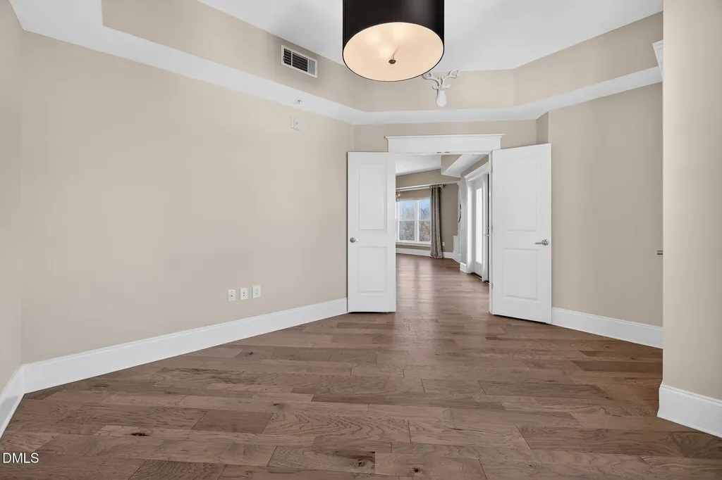 222 Glenwood Avenue Raleigh NC 27603