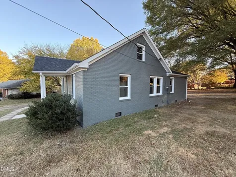 2222 Sunset Hills Drive Burlington NC 27215