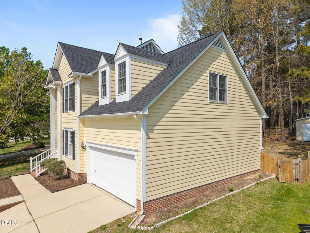 9308 Leslieshire Drive Raleigh NC 27615