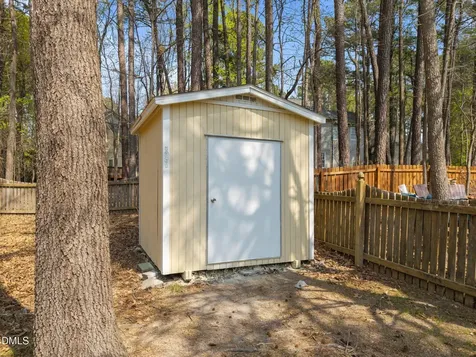 9308 Leslieshire Drive Raleigh NC 27615