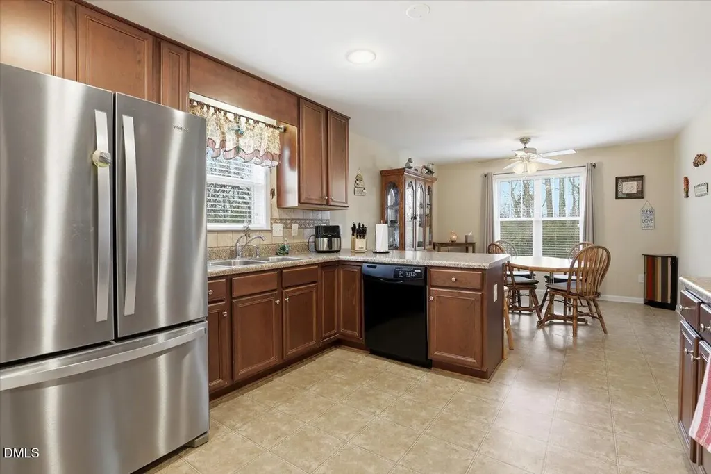 40 Farmgate Court Selma NC 27576