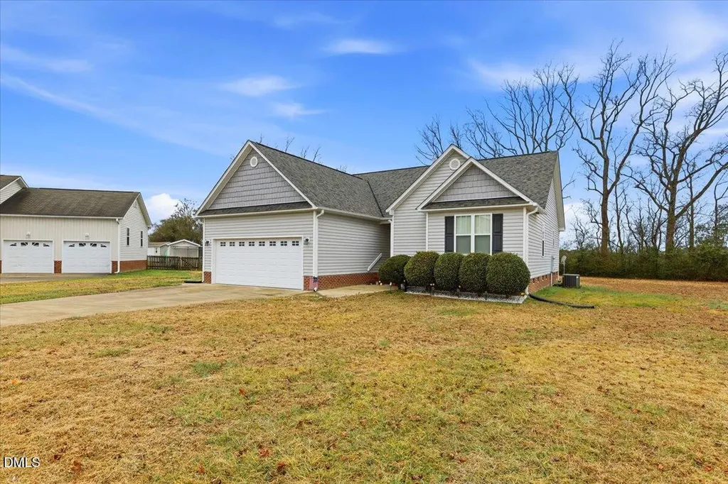 40 Farmgate Court Selma NC 27576