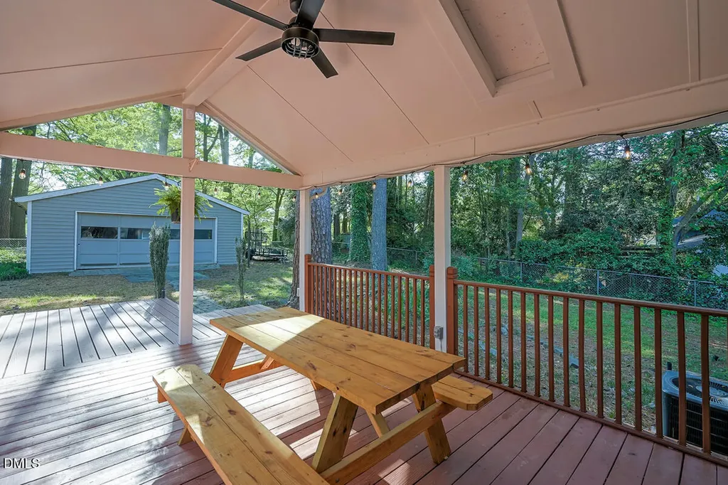 3418 Huntleigh Drive Raleigh NC 27604