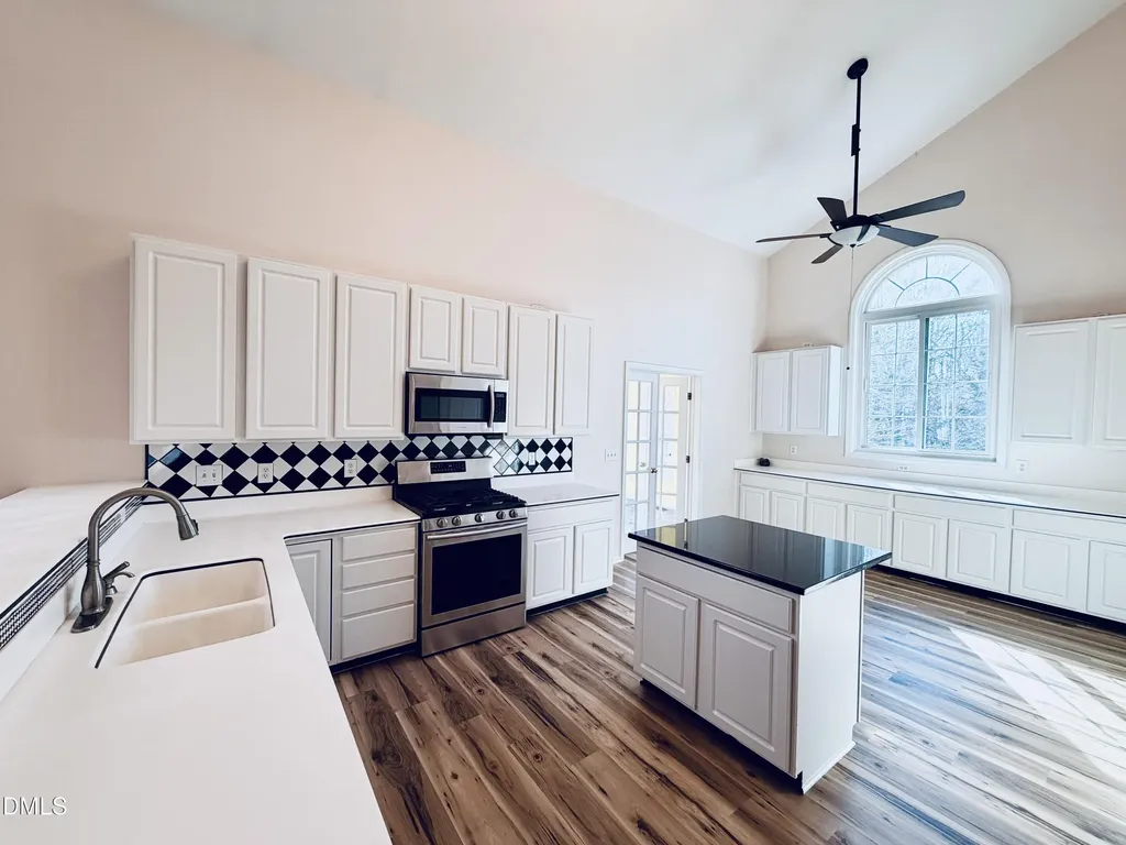 13112 Elmleaf Court Raleigh NC 27614