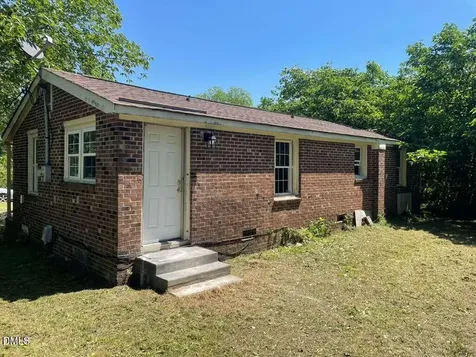 430 Adam Street Fayetteville NC 28301