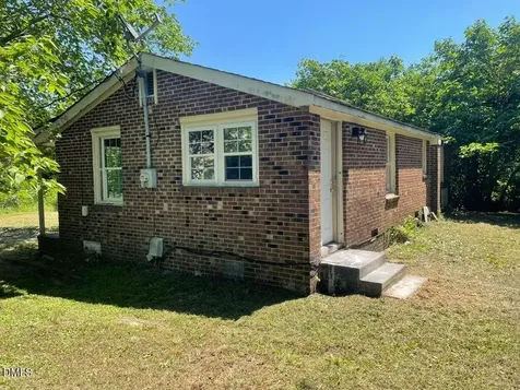 430 Adam Street Fayetteville NC 28301