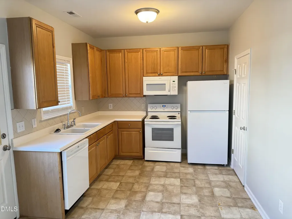 2833 Bennington Drive Clayton NC 27520