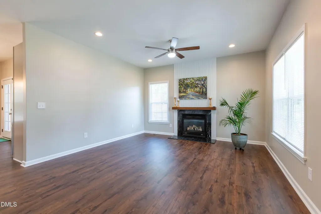 276 Groundsel Place Clayton NC 27527