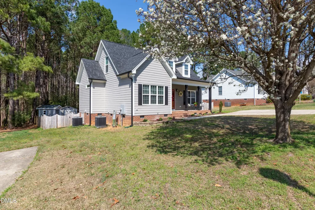 276 Groundsel Place Clayton NC 27527