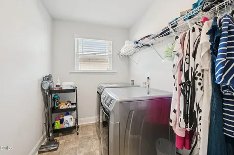 78 Bushel Basket Drive Benson NC 27504