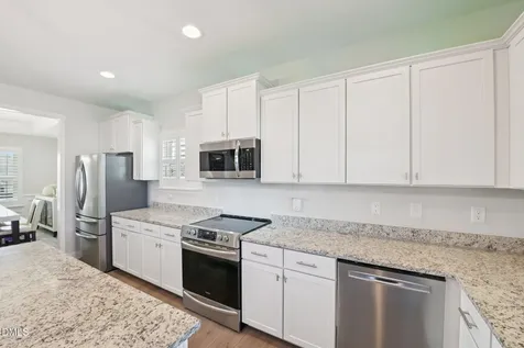 78 Bushel Basket Drive Benson NC 27504