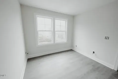 305 E Perry Avenue Wake Forest NC 27587