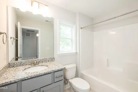 807 E Harnett Street Dunn NC 28334