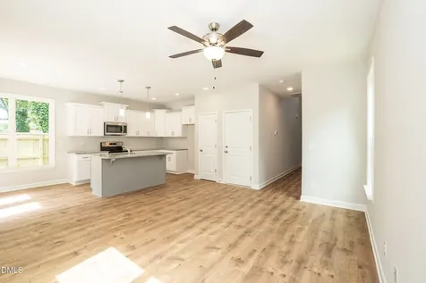 807 E Harnett Street Dunn NC 28334