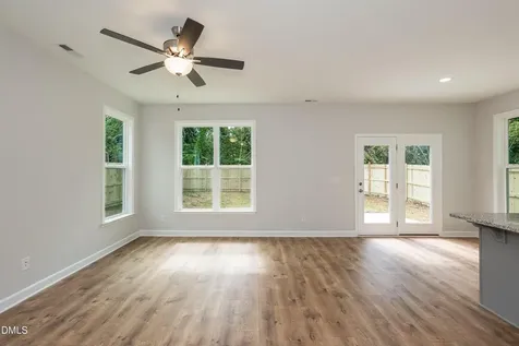 807 E Harnett Street Dunn NC 28334
