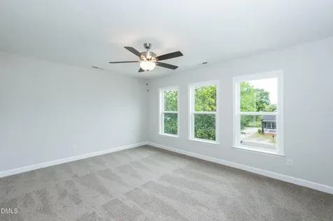 807 E Harnett Street Dunn NC 28334