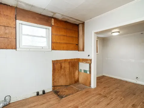 608 Oak Street Burlington NC 27215