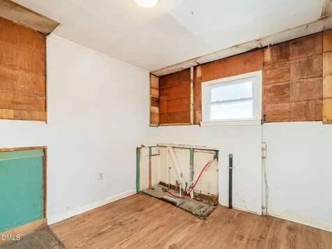 608 Oak Street Burlington NC 27215