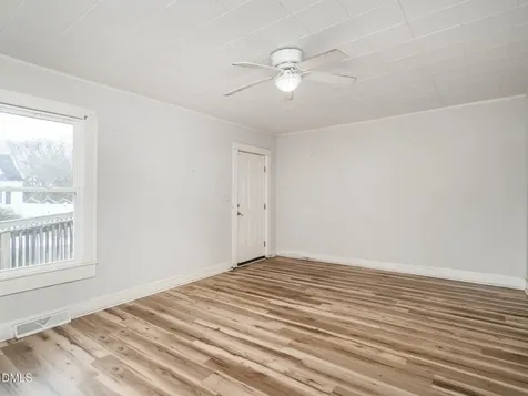 608 Oak Street Burlington NC 27215