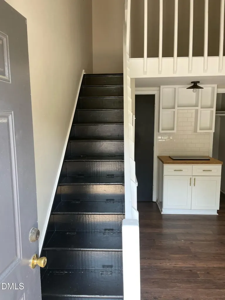 211 Ashe Avenue Raleigh NC 27605