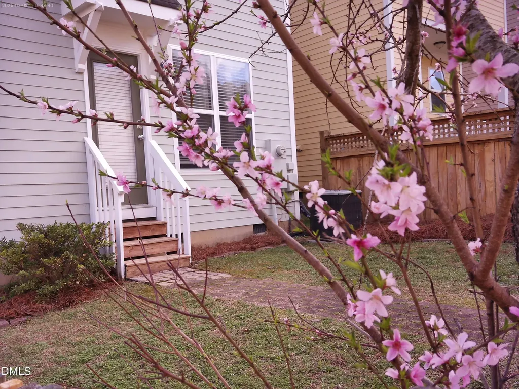 2236 Dunlin Lane Raleigh NC 27614