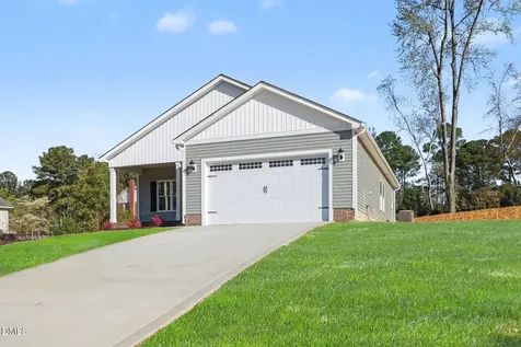 1711 Elizabeth Drive Kinston NC 28504