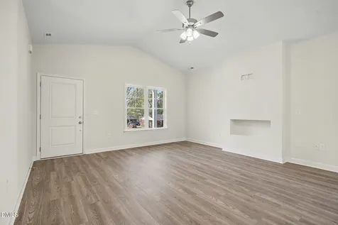 1711 Elizabeth Drive Kinston NC 28504