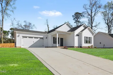1709 Elizabeth Drive Kinston NC 28504