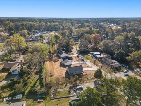 1709 Elizabeth Drive Kinston NC 28504