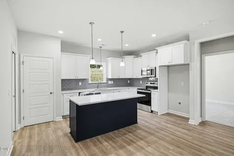 1709 Elizabeth Drive Kinston NC 28504