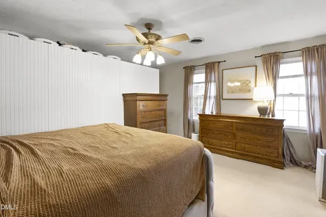 1023 Devonshire Trail Aberdeen NC 28315