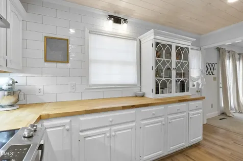 1023 Devonshire Trail Aberdeen NC 28315